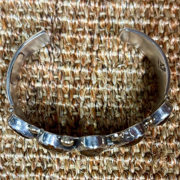 Unique Sterling Silver Cuff Bracelet w/ gold leaf appliqué iridescent gemstones - Picture 8 of 13